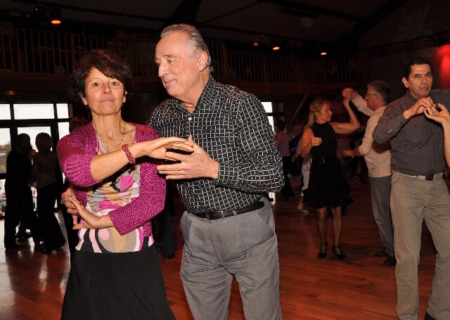 min 2009 11 29 station danse 083